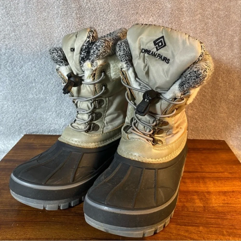 Dream Pairs Boots  Youth Size 2‎ Duck Snow Boots